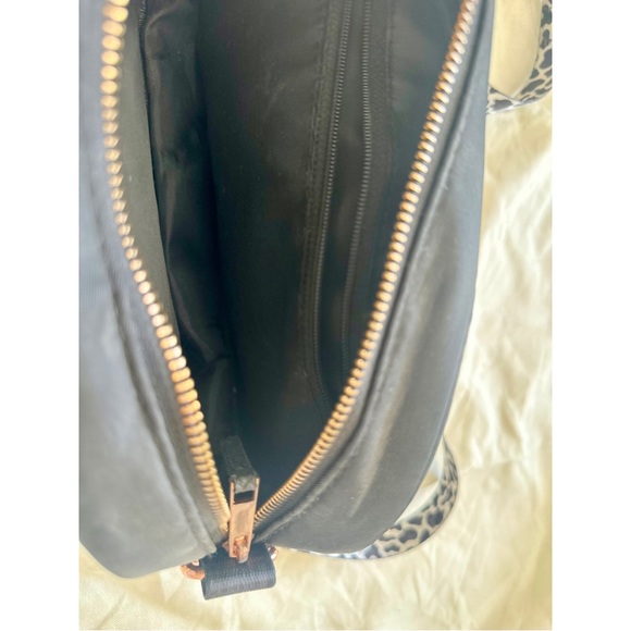 Sassy Woof “Baby Got Black” Crossbody Bag & “Moo Moo” Strap - Picture 7 of 7